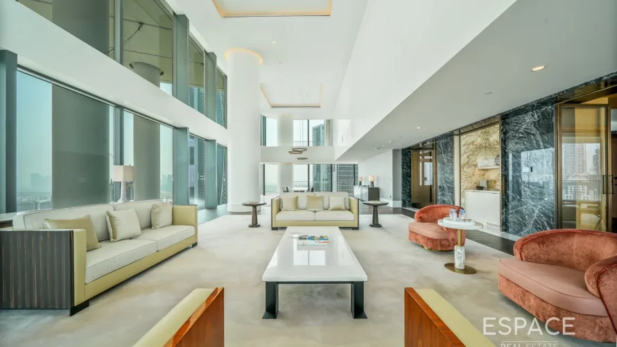 4 غرف نوم منزل ذو طابقين في Dorchester Collection Dubai, الإمارات العربية المتحدة رقم 195 № 1