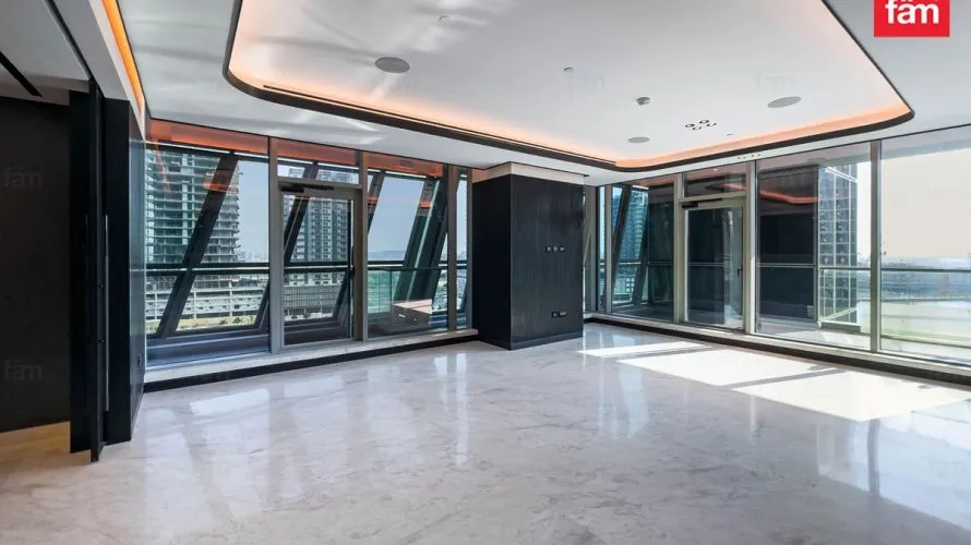 Apartamento de 4 dormitorios en Business Bay, UAE No. 197 № 17