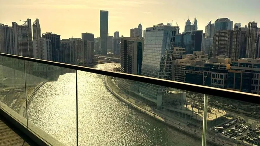 Ático de 4 dormitorios en Business Bay, UAE No. 169 № 2