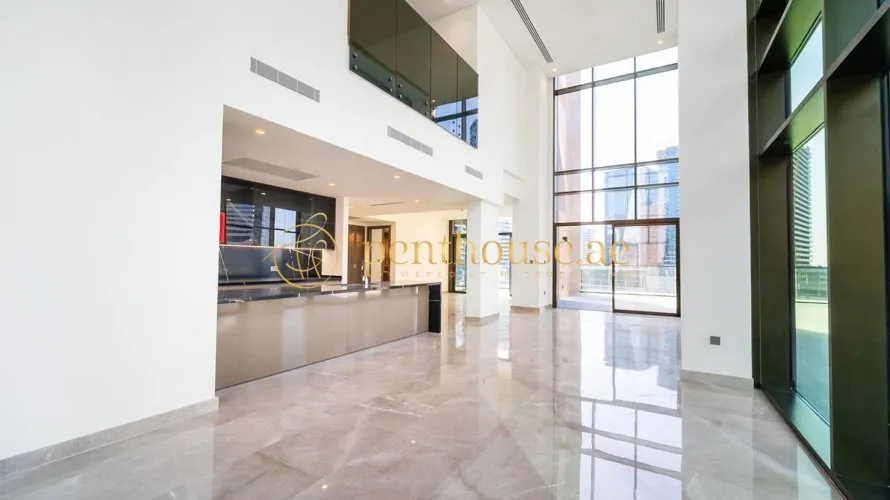 Dúplex de 4 dormitorios en Business Bay, UAE No. 133 № 1