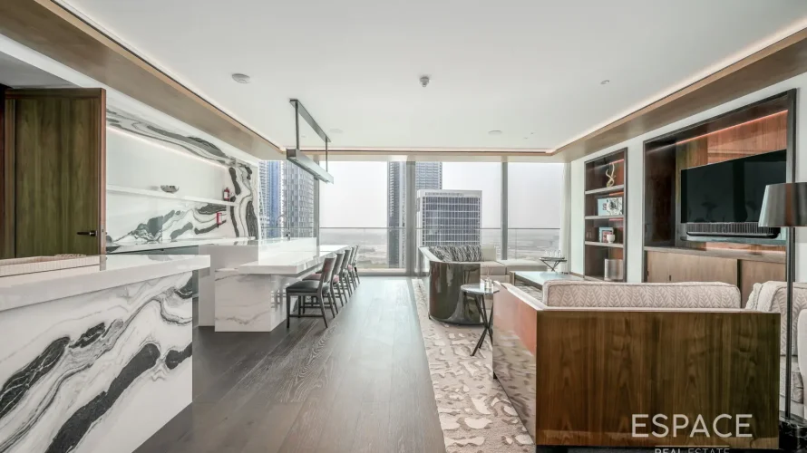 Dúplex de 4 dormitorios en Dorchester Collection Dubai, UAE No. 195 № 12