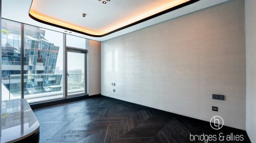 Apartamento de 2 dormitorios en Business Bay, UAE No. 228 № 10