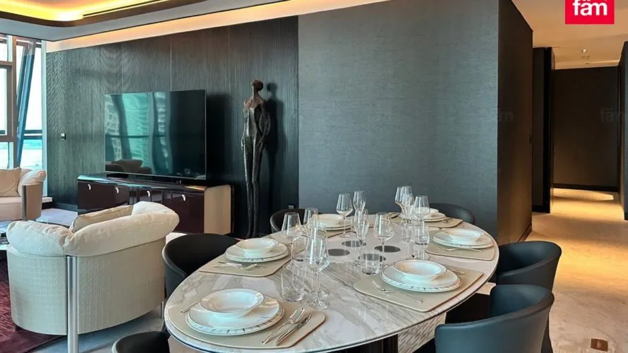 Apartamento de 4 dormitorios en Business Bay, UAE No. 283 № 5