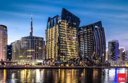 Apartamento de 4 dormitorios en Business Bay, UAE No. 285