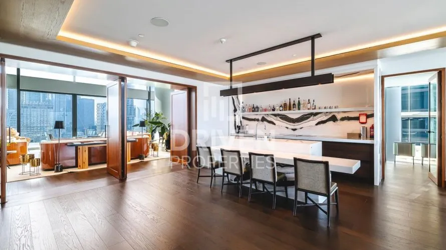 Apartamento de 4 dormitorios en Dorchester Collection Dubai, UAE No. 389 № 4