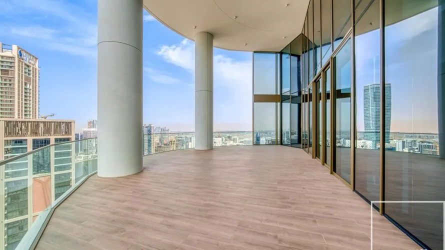 Apartamento de 5 dormitorios en Business Bay, UAE No. 378 № 18