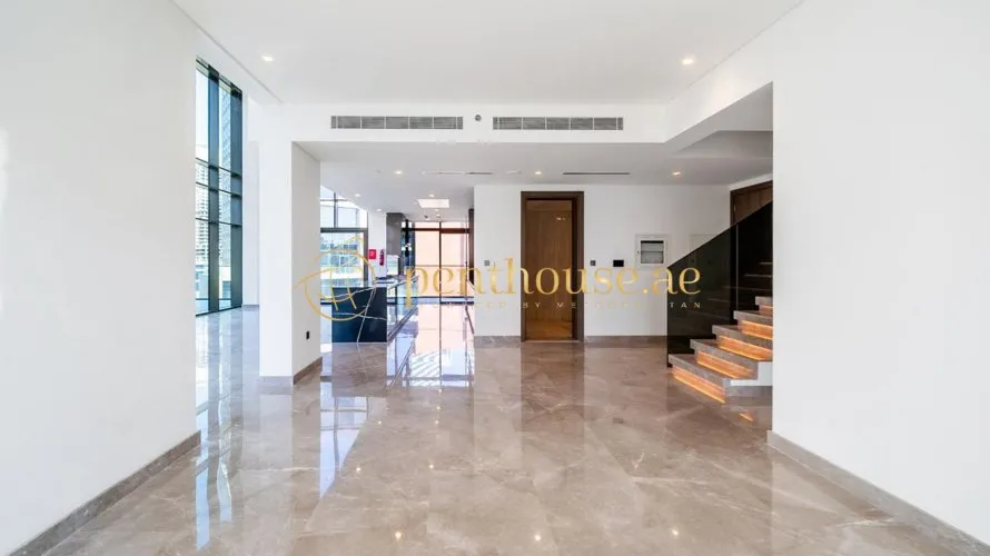 Duplex de 4 chambres à Business Bay, UAE No. 133 № 6