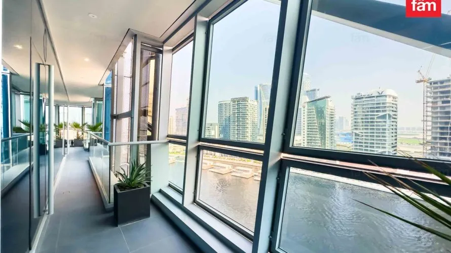 Appartement de 4 chambres à Business Bay, UAE No. 197 № 4