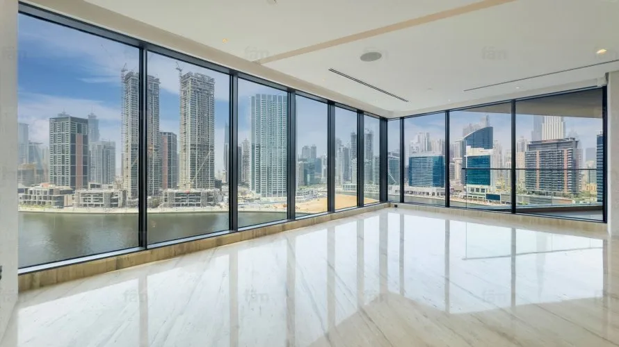 Appartement de 3 chambres à Business Bay, UAE No. 171