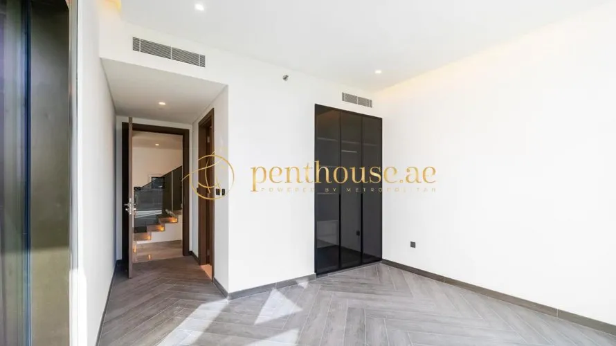 Duplex de 4 chambres à Business Bay, UAE No. 133 № 9