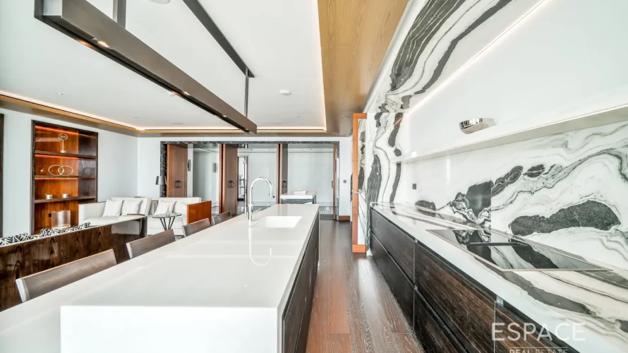 Duplex de 4 chambres à Dorchester Collection Dubai, UAE No. 195 № 10