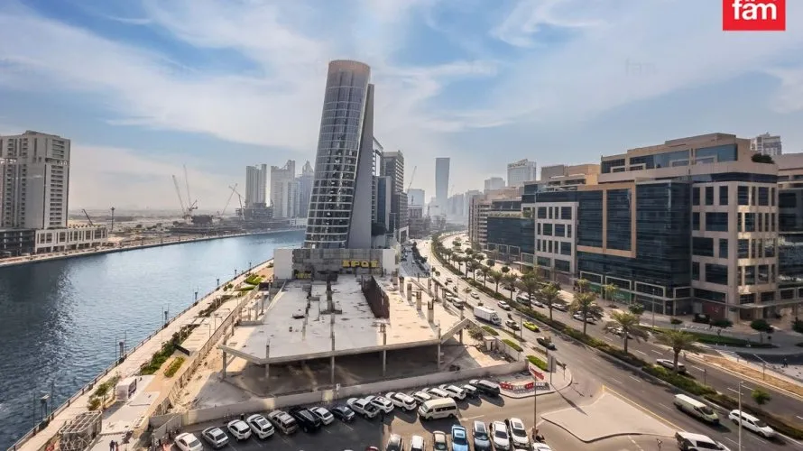 Appartement de 4 chambres à Business Bay, UAE No. 197 № 11