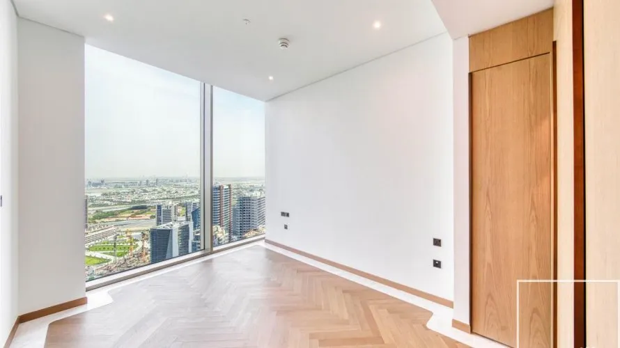 Appartement de 5 chambres à Business Bay, UAE No. 378 № 23