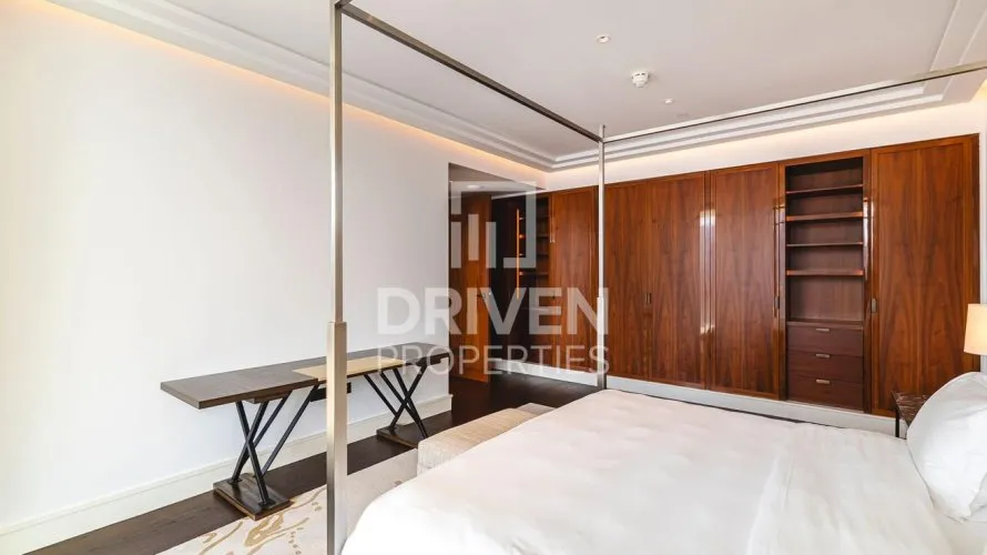 Квартира с 4 спальнями в Dorchester Collection Dubai, Бизнес-Бэй, Дубай, ОАЭ №389 № 10