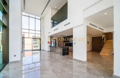 4 bedrooms duplex for sale , Business Bay, Dubai, UAE No. 133