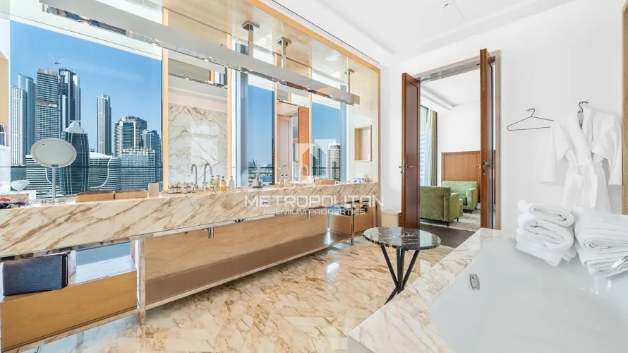 4 bedrooms apartment for sale , Dorchester Collection Dubai, Business Bay, Dubai, UAE No. 206 № 24