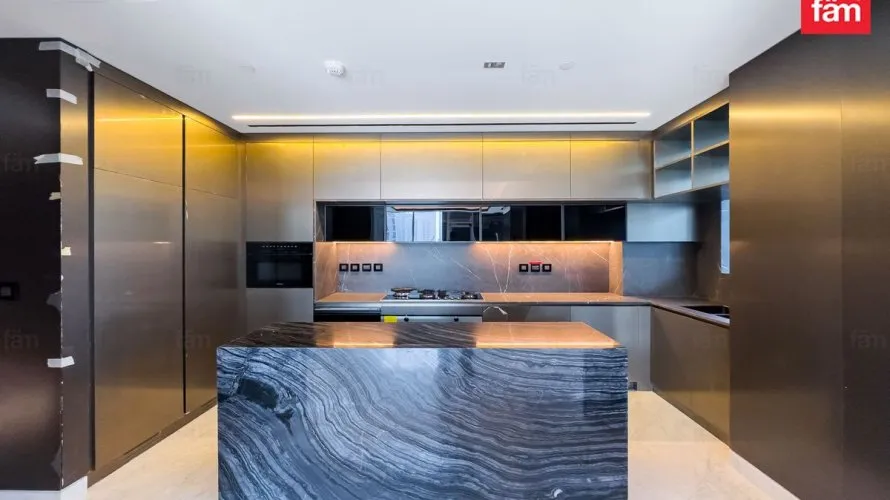 4 bedrooms apartment for sale , Business Bay, Dubai, UAE No. 197 № 19