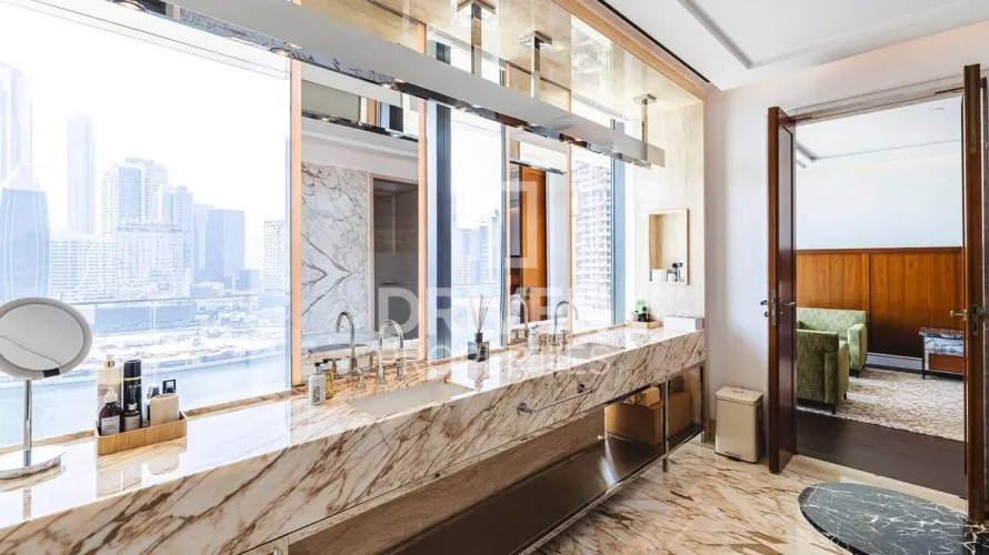 4 bedrooms apartment for sale, Dorchester Collection Dubai, Business Bay, Dubai, UAE No. 389 № 1