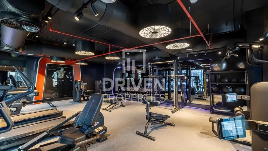 4 bedrooms apartment for sale, Business Bay, Dubai, UAE No. 393 № 1