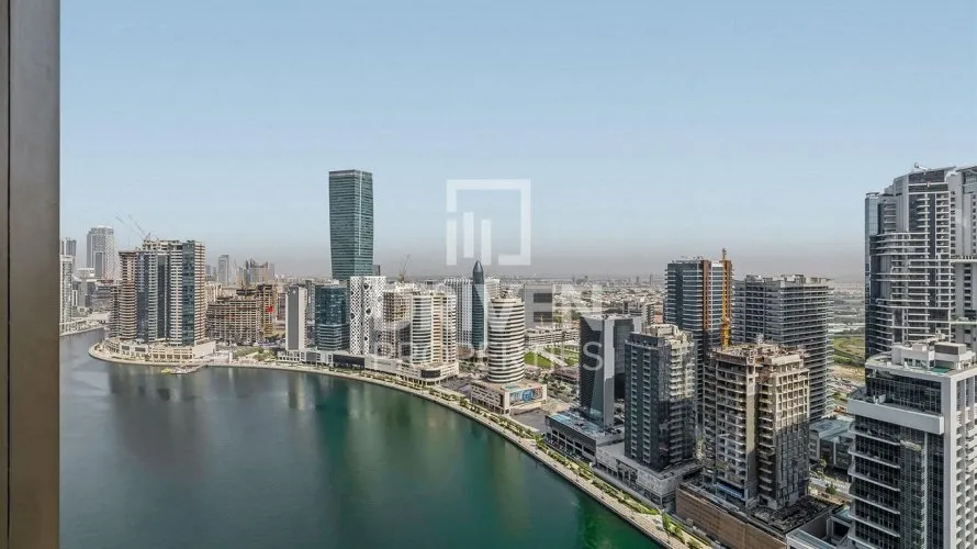 3 bedrooms apartment for sale, Business Bay, Dubai, UAE No. 394